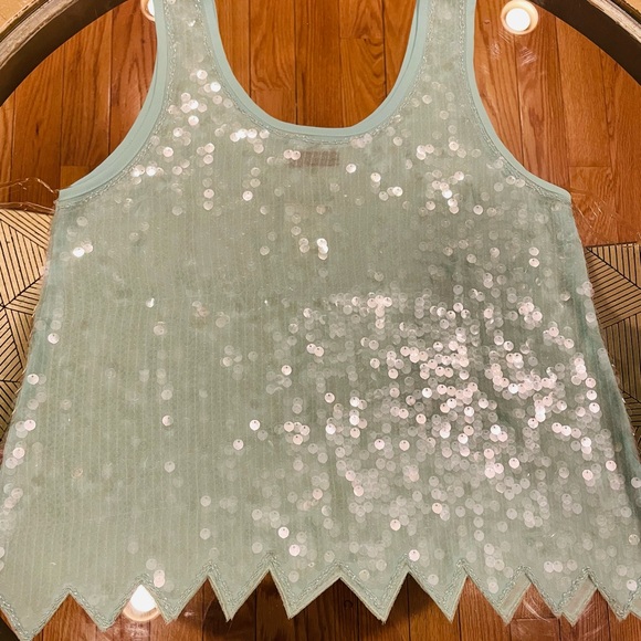 Sequin Top - Picture 1 of 5